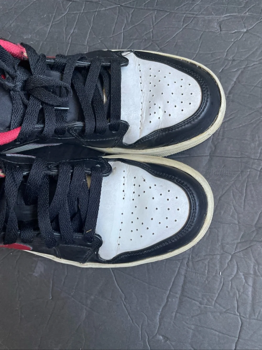 Jordan Air Jordan 1 Low White Toe Black Red White Men's Sz 9 Sneakers 553558-063